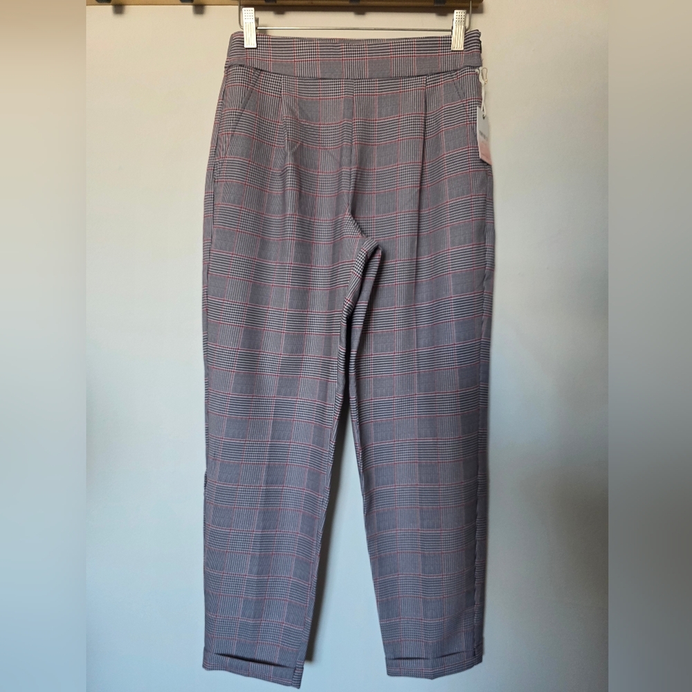 Forever 21 Black and Red Plaid Work Trousers‎